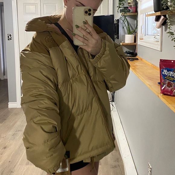 Nuptuse Northface jacket - Picture 2 of 4